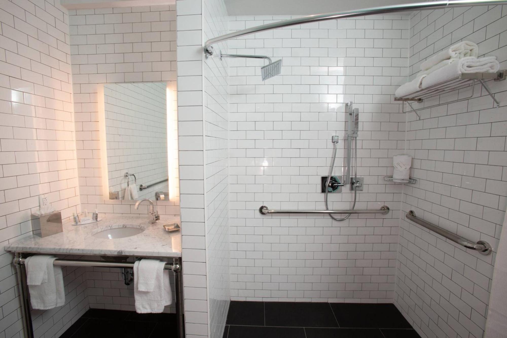 Fairfield Inn & Suites By Marriott Philadelphia Downtown/Center City מראה חיצוני תמונה